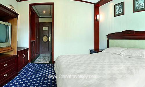 Guestroom of Fragrant Hill Golden Resources Commerce Hotel Beijing