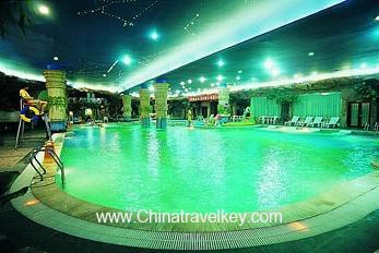 Pool of Fragrant Hill Golden Resources Commerce Hotel Beijing