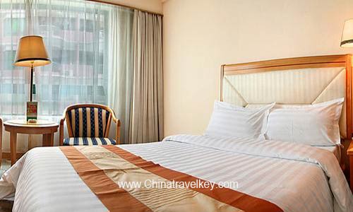 Guestroom of New Pearl River Hotel Guangzhou