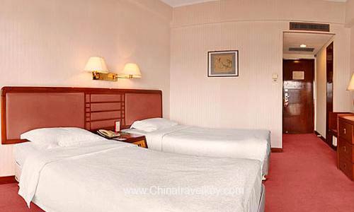 Guestroom of Universal Hotel Guilin