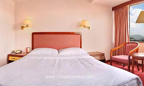 Guestroom of Universal Hotel Guilin