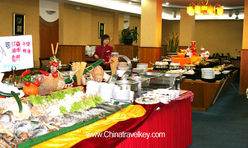 Restaurant of Eastern Light International Hotel Qingdao
