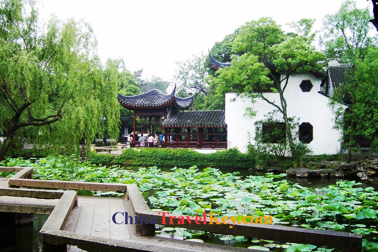 photo of suzhou humble administrator's garden