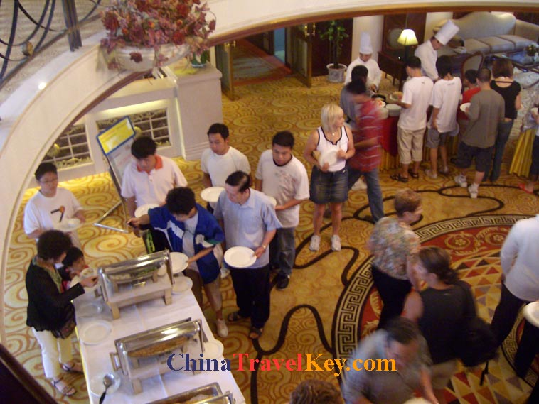 photo of oriental king ship dinning
