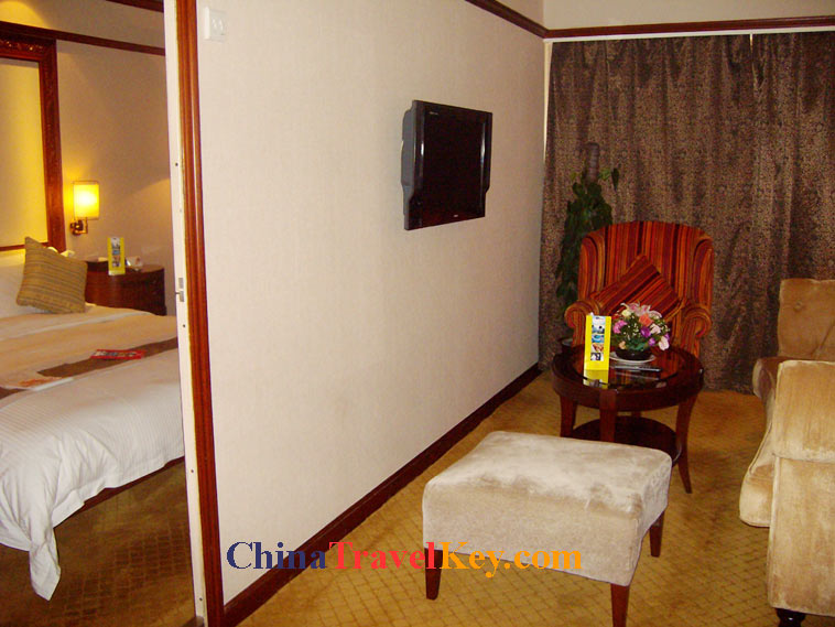 photo oriental king ship inside