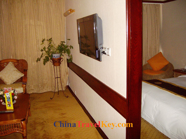 photo oriental king ship inside