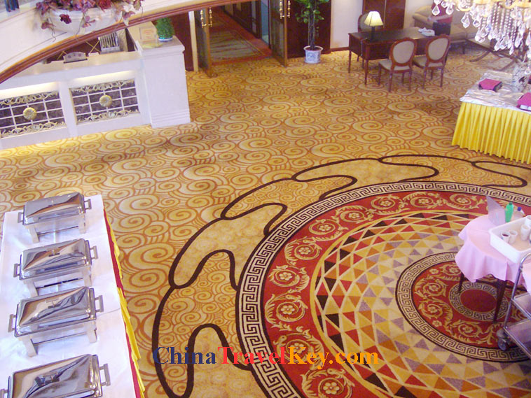 photo oriental king ship inside