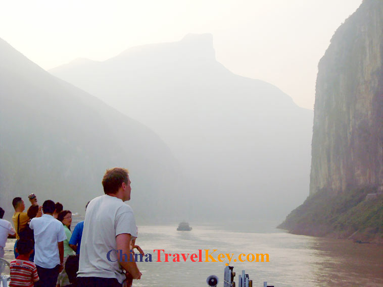 photo of Yangtze River qutang gorge