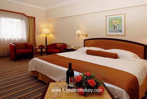 Guestroom of Holiday Inn Lido Beijing
