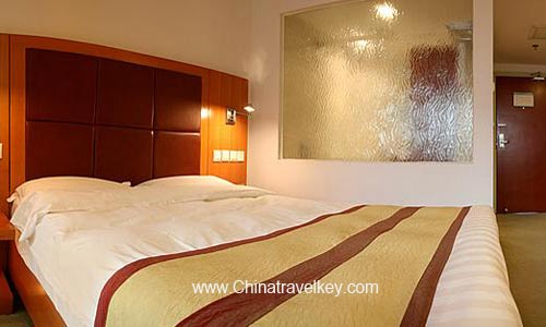 Guestroom of North Garden Hotel Beijing