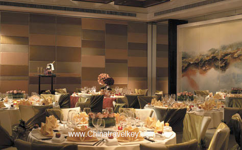 Restaurant of Traders Hotel Beijing