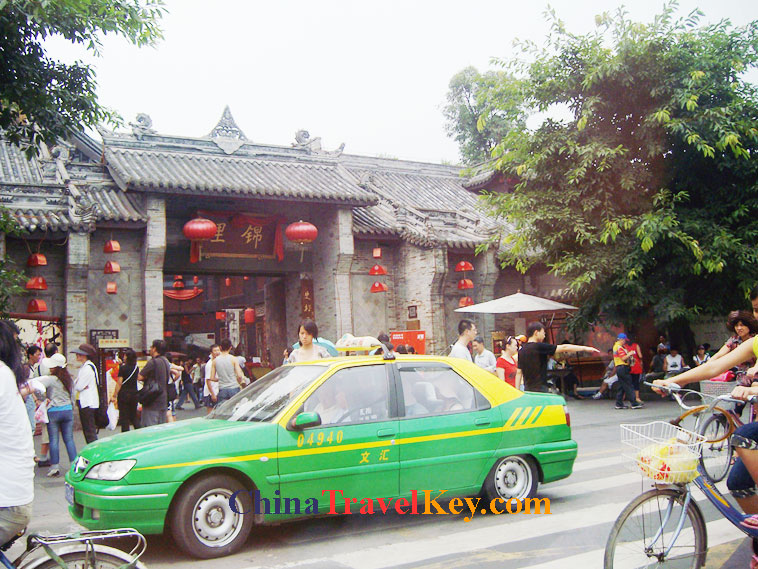 photo of chengdu street