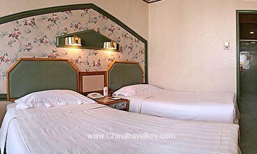 Guestroom of Lido Hotel Guangzhou