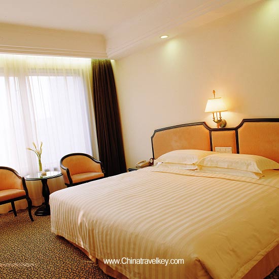Guestroom of Continental Hotel Hangzhou