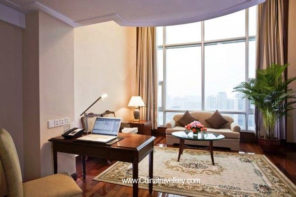 Guestroom of Radisson Plaza Hotel Hangzhou