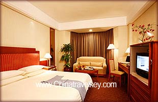 Guestroom of Ramada Plaza Hangzhou Haihua Hotel