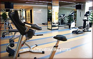 Gymnasium of Ramada Plaza Hangzhou Haihua Hotel
