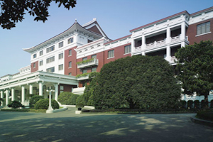 Exterior View of Shangri-La Hotel Hangzhou