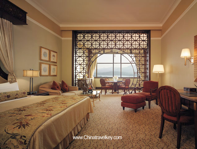 Guestroom of Shangri-La Hotel Hangzhou