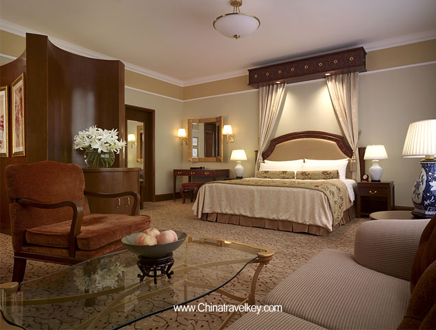 Guestroom of Shangri-La Hotel Hangzhou