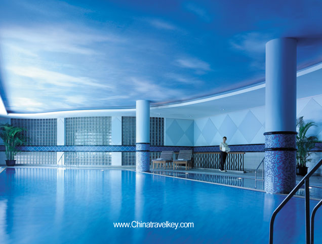 Pool of Shangri-La Hotel Hangzhou