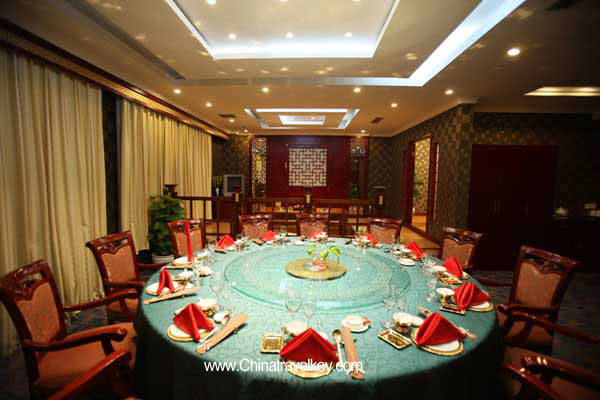 Restaurant of Grand Hotel Overseas Traders Club Hefei