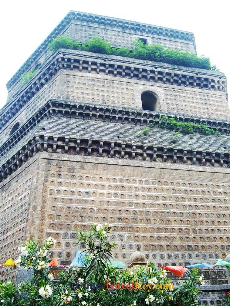 photo of kaifeng fan pagoda