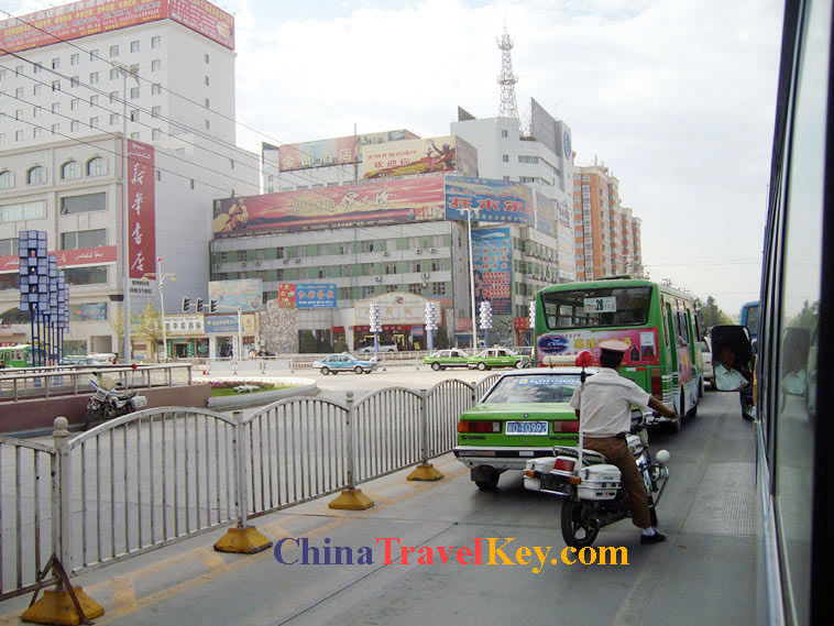 photo of kashgar street 