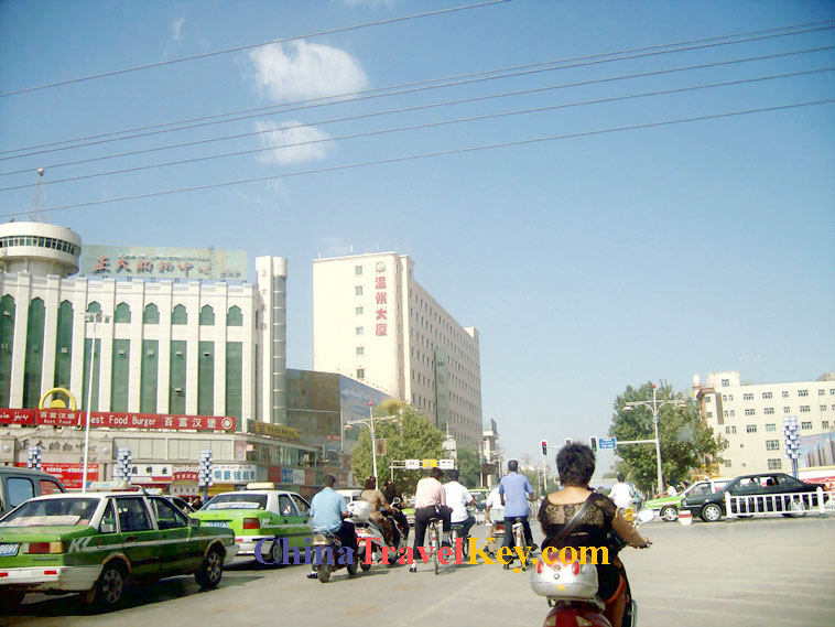 photo of kashgar street 