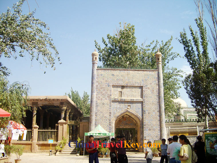 photo of kashgar xiangfei tomb