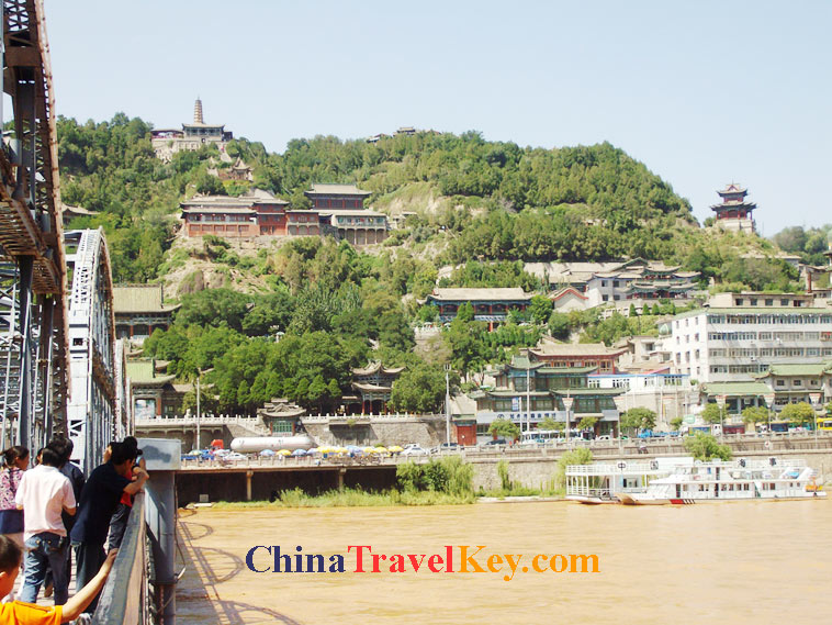 photo of lanzhou red hill park