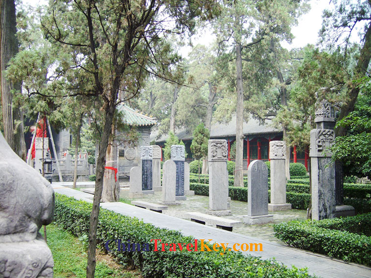 photo of luoyang guanlin temple