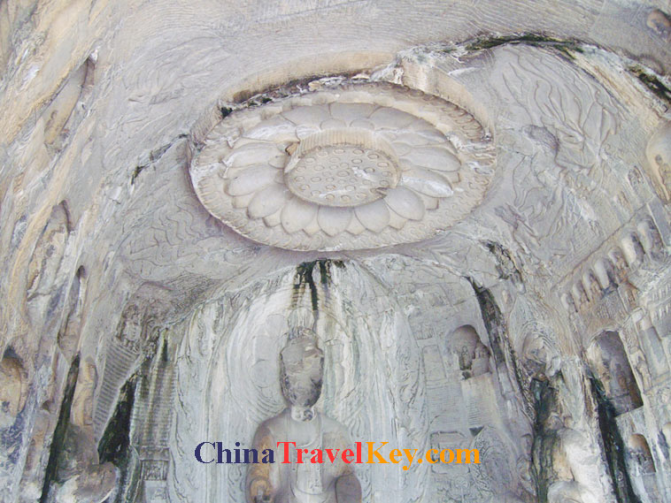 photo of luoyang longmen grotto