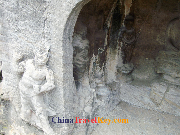 photo of luoyang longmen grotto