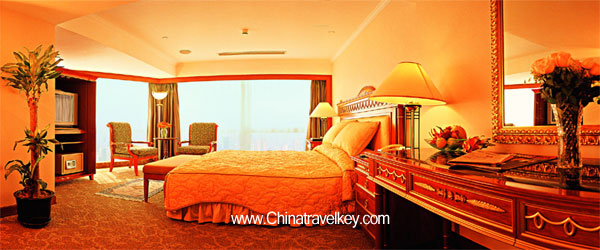 Guestroom of Crowne Plaza Nanjing Hotel & Suites