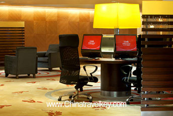 Business Center of Sheraton Nanjing Kingsley Hotel & Towers