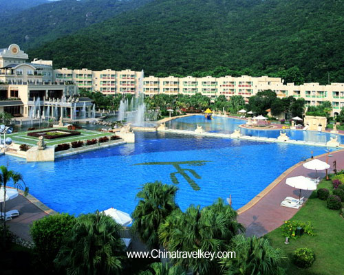 Pool of Cactus Resort Sanya