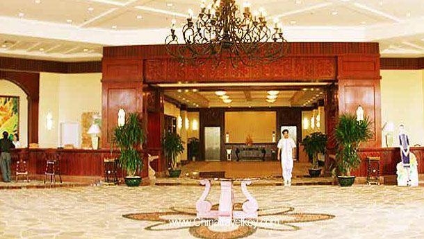 Lobby of Golden Phoenix Seaview Hotel Sanya