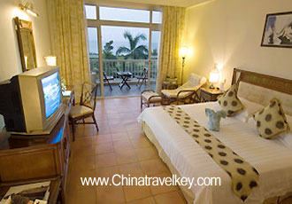 Guestroom of Resort Golden Palm Sanya