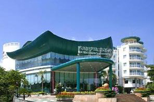 Exterior View of La Waterfront Hotel Shenzhen