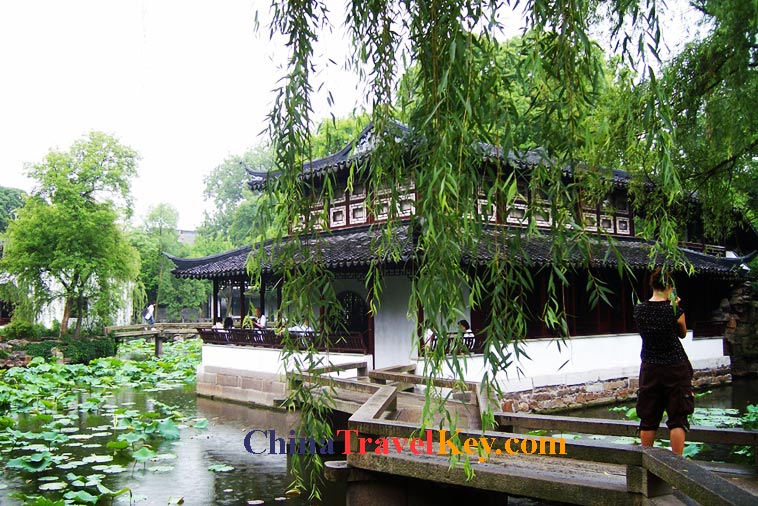photo of suzhou humble administrator's garden