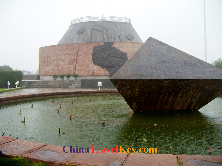 photo of Yichang Three Gorges Dam
