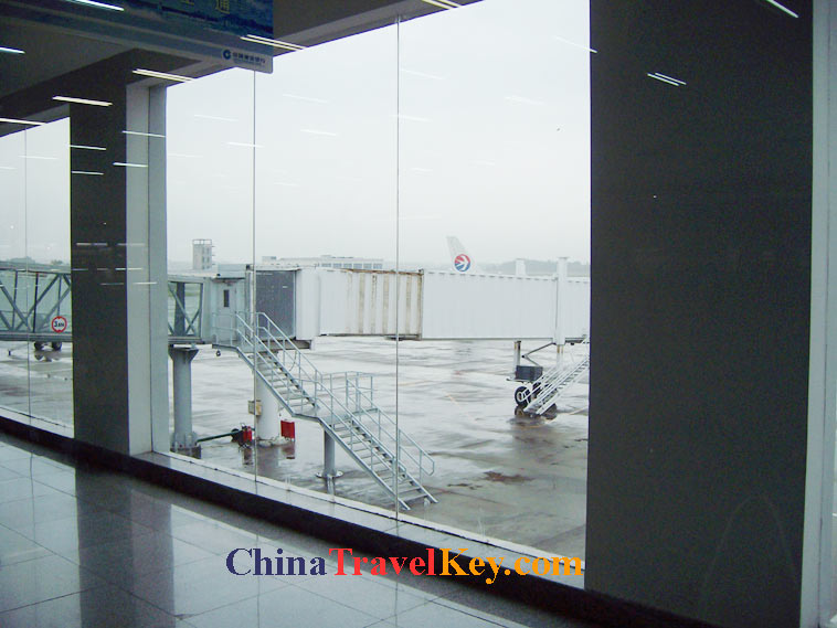 photo of yichang airport