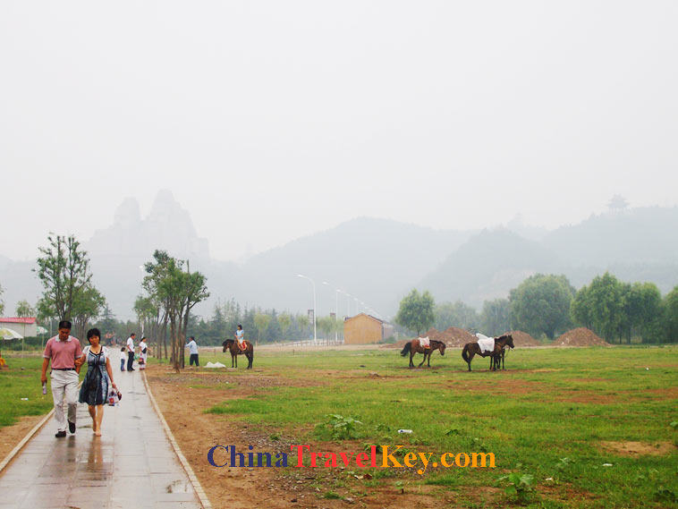 photo of huanghe river scenic area